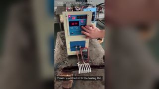 Industriële inductiehardingsmachine voor geleiderails