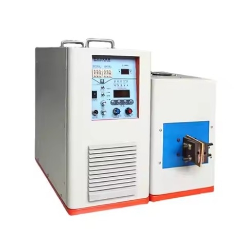 Inductieverhardings- en temperingsmachine voor lineaire geleidingsrails met verbeterde hardheid en slijtvastheid