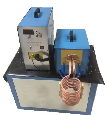 Koperen buiskappen Hoogfrequente verwarmingsmachine Stroom 7,5 L per minuut Drukbereik 0,06-0,12 Mpa