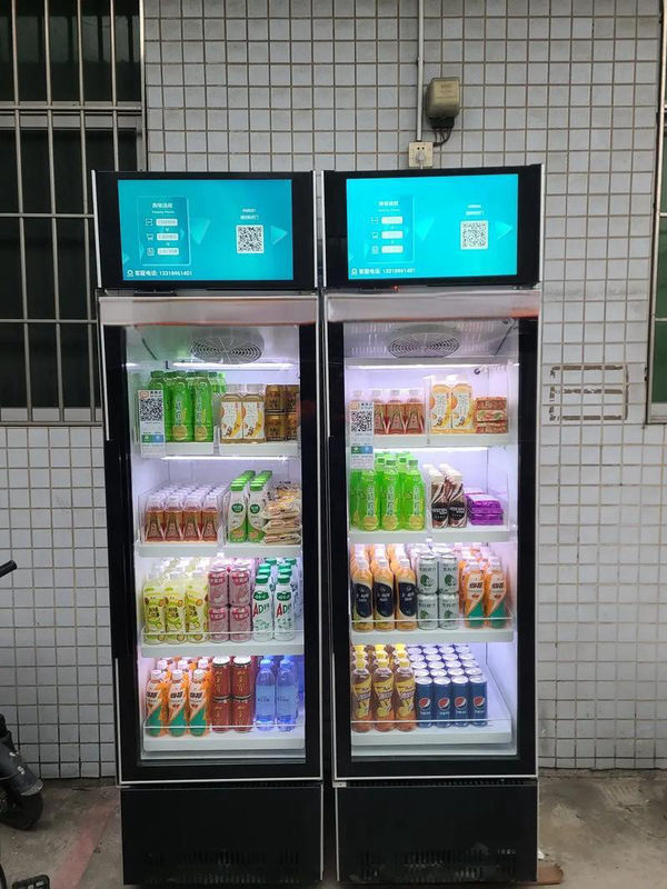 Energie-verhogende automaten voor sportscholen gevuld met sportdrankjes om je training te stimuleren