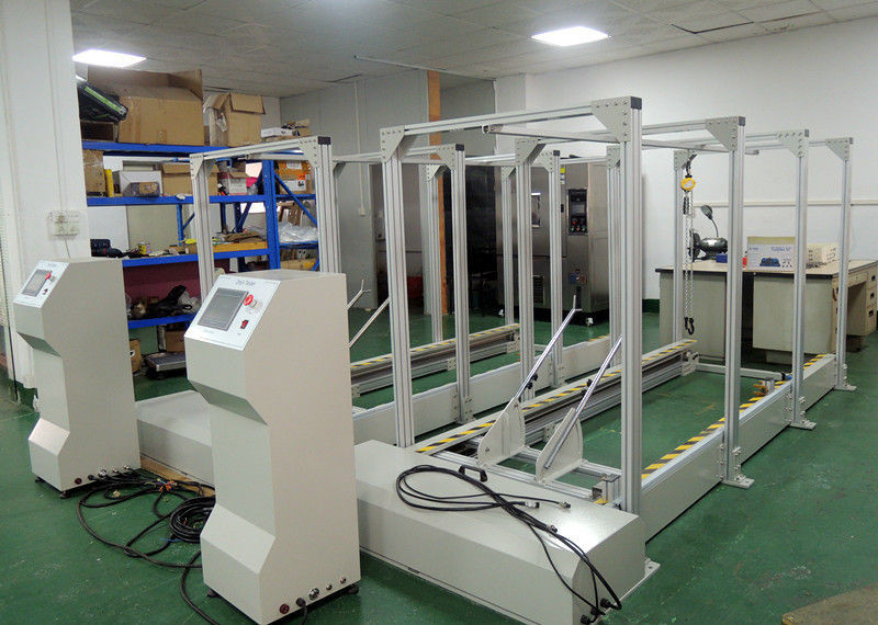 ENGELS Dynamisch Sterkte 71-1 het Testen Materiaal voor Rit Op wielen op het Effecttest 2m/s van het Speelgoedaluminium