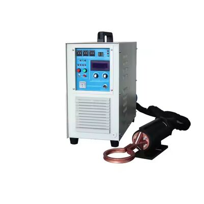 Multifunctionele industriële 15KW inductieverwarmingsmachine Nieuwe frequentiekonversie Elektromagnetische versnellingsbak PLC-lasmachine