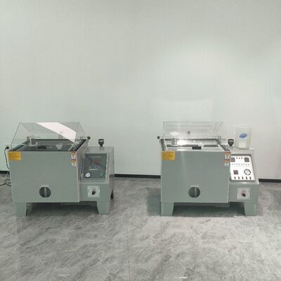 Fabriek directe corrosie voor test zout sproei apparatuur programmeerbare capaciteit voor batterijen en auto-onderdelen 220v 1 jaar garantie